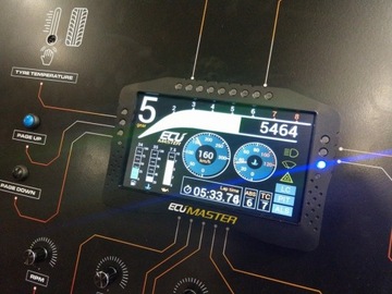 Многофункциональный дисплей ECUMASTER ADU 5