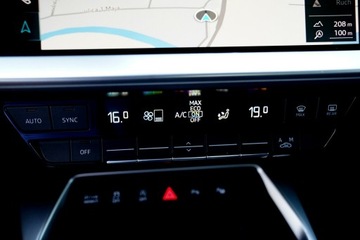 Audi A3 8Y Limousine 1.5 35 TFSI 150KM 2022 Audi A3 Limousine S LINE skóra KAMERA virtual, zdjęcie 20