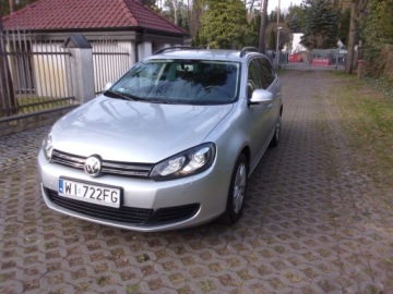 Volkswagen Golf VI Variant 1.6 TDI-CR DPF BlueMotion 105KM 2010 Volkswagen Golf Automat Bluemotion, zdjęcie 14