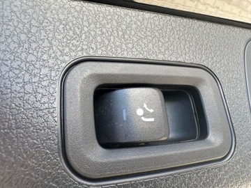 Mercedes GLB SUV 1.3 200 163KM 2024 Mercedes-Benz GLB GLB 200 Polski Salon FV23 Darmowy raport AUTODNA, zdjęcie 16