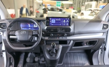 Toyota 2024 Toyota Proace Verso Verso 2.0 D4-D Long Business 2.0 Diesel 144KM, zdjęcie 5