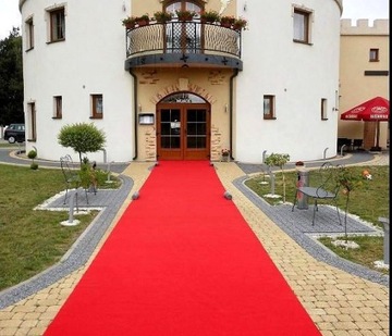 DYWAN CZERWONY NA ŚLUB DO KOŚCIOŁA OKOLICZNOŚCIOWY 10 MB SZEROKOŚĆ 150 CM