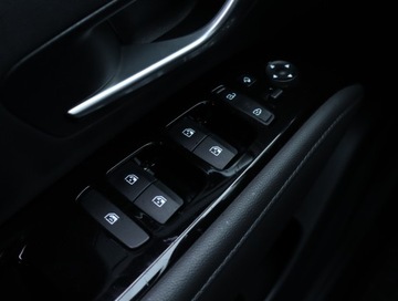 Hyundai Tucson IV SUV 1.6 T-GDI 48V 180KM 2021 Hyundai Tucson 1.6 T-GDI 48V MHEV, Salon Polska, zdjęcie 18