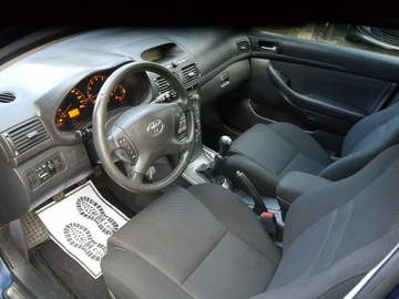 Toyota Avensis I Kombi 1.8 129KM 2003 Toyota Avensis 1.8 bez rdzy i korozji bezwypadkowy, zdjęcie 23