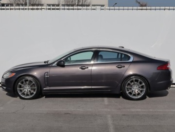 Jaguar XF I Sedan 3.0D V6 210KM 2009 Jaguar XF 3.0 D, 207 KM, Automat, Navi, Xenon, zdjęcie 2