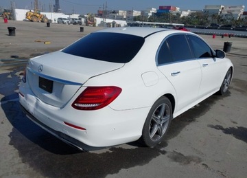 Mercedes Klasa E W213 Cabrio 2.0 300 245KM 2017 Mercedes-Benz Klasa E MERCEDES-BENZ E 300 2.0 Benzyna 244KM, zdjęcie 2