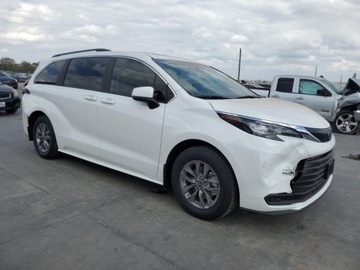 Toyota Sienna III 2024 Toyota Sienna Le, 2024r., 2.5L 2.5 Benzyna 245KM, zdjęcie 1