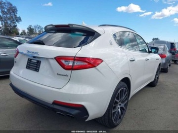 Maserati Levante 2019 Maserati Levante S Gransport 2019 3.0l 3.0 Benzyna 424KM, zdjęcie 5