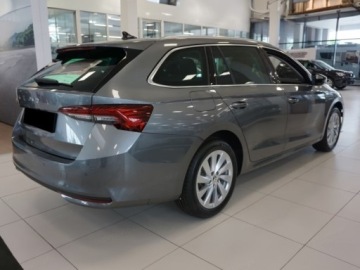 Skoda Octavia IV Liftback 1.5 TSI EVO 150KM 2026 Octavia Edition 130 Selection 1.5 TSI mHEV DSG 150KM 2026, zdjęcie 6