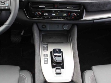 Nissan Qashqai III e-Power Facelifting 1.5 V-CT 190KM 2025 Od ręki - N-Design 2WD 1.5 e-POWER 190KM, zdjęcie 8