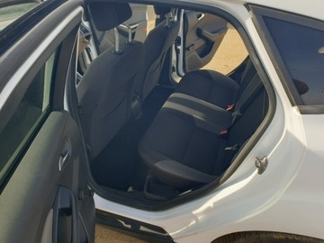 Ford Focus III Hatchback 5d 1.6 Duratec 85KM 2013 Ford Focus 1.6 86 Km Klimatronik, Elektryka, zdjęcie 10