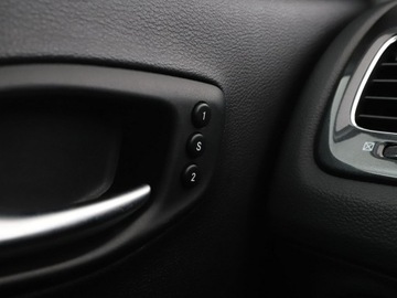 Jeep Compass II SUV Plug-In 1.3 T4 240KM 2020 Jeep Compass Trailhawk PHEV 4xe skóra panorama, zdjęcie 36