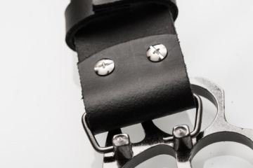 КОЖАНЫЙ РЕМЕНЬ ПРЯЖКА 125 СМ