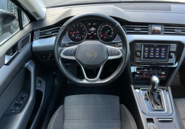 Volkswagen Passat B8 Limousine Facelifting 1.5 TSI EVO 150KM 2021 Volkswagen Passat Business Pakiet Travel Assist, ACC, ergoComfort z masaz, zdjęcie 5