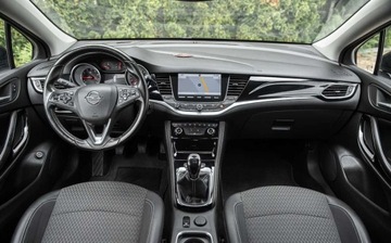 Opel Astra K Sports Tourer 1.4 Turbo 125KM 2017 Opel Astra 1.4B 140Ps Ledy Bixenon El.Klapa PolSkora Radar Hands FreeZADBA, zdjęcie 7