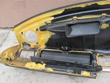 Mercedes W201 190 Deska rozdzielcza Kokpit Brązowa