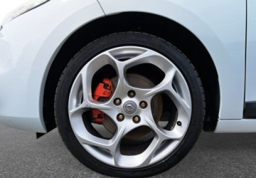 Renault Megane III Hatchback 2.0 dCi 160KM 2011 Renault Megane Renault Megane III GT Wersja Renault Sport Kubelki Duze, zdjęcie 8