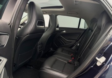 Mercedes CLA C117 Coupe Facelifting 1.5 180 d 109KM 2017 Mercedes-Benz CLA FullLed Alu Kamera Virtual Panorama Navi Serwis Piekny G, zdjęcie 19