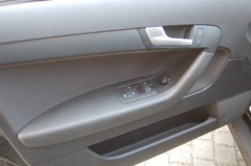 Audi A3 8P Hatchback 3d 1.6 102KM 2010 Audi A3 Lift Automat 5drzwi1.6MPI Klimatronic Alu Lato+Zima, zdjęcie 16