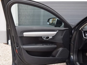 Volvo V90 II Kombi 2.0 D3 150KM 2019 Volvo V90 2.0 D Manual Kamera Virtual Skora Navi Ledy Blis 2.0 Diesel, zdjęcie 17