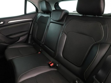 Renault Megane III 2015 Renault Megane Energy BOSE Edition navi grzane, zdjęcie 16