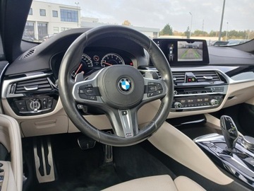 BMW Seria 5 G30-G31 Limuzyna 540i 340KM 2017 BMW 540 BMW 540i xDrive, Salon PL, Bogate wyposaże, zdjęcie 25