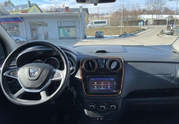 Dacia Lodgy Minivan Facelifting 1.6 SCe 102KM 2018 Dacia Lodgy Dacia Lodgy SCe 100 Stepway 1.6 Benzyna 102KM, zdjęcie 23