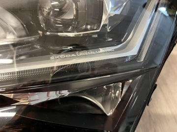 SKODA SUPERB III LIFT ПОЛНЫЙ СВЕТОДИОДНЫЙ ФОНАРЬ ЛЕВЫЙ ПРАВЫЙ ПЕРЕДНИЙ ХРУСТАЛЬНЫЙ КОМПЛЕКТ