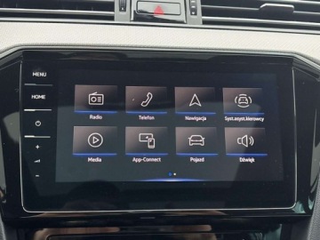 Volkswagen Passat B8 Variant Facelifting 2.0 TSI 190KM 2021 Volkswagen Passat LED Matrix navi kamera 360 tempomat ACC podgrzewane, zdjęcie 23