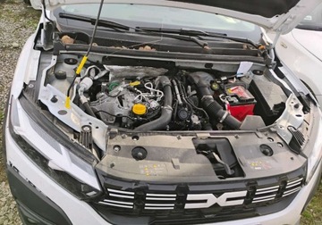 Dacia Jogger 1.0 TCe 110KM 2024 Dacia Jogger 2024r, 1.0 Benzyna. Uszkodzone boki. Poobijany. VAT 23 brutto, zdjęcie 4