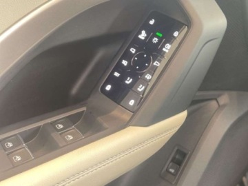 Audi Q5 II SUV Facelifting 2.0 40 TFSI MHEV 204KM 2026 AUDI Q5 TFSI quattro S line Suv 2.0 (204KM) 2026, zdjęcie 11