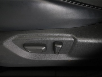 Mitsubishi Eclipse Cross SUV PHEV 2.4 188KM 2023 Mitsubishi Eclipse Cross FV23% PHEV navi kamera360, zdjęcie 37