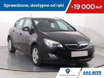 Opel Astra J Hatchback 5d 1.4 Turbo ECOTEC 120KM 2012 Opel Astra 1.4 T, Klima, Parktronic,ALU
