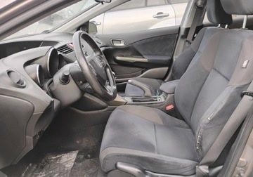 Honda Civic IX Hatchback 5d 1.8 i-VTEC 142KM 2013 Honda Civic 2013r, SALON POLSKA. 1.8 Benzyna. Lekko uszkodzony lewy bok. J, zdjęcie 6