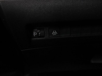 Peugeot 2008 II SUV 1.2 PureTech 130KM 2020 Peugeot 2008 1.2T Benzyna Allure Tempomat, zdjęcie 32