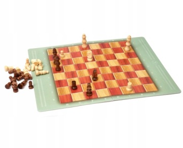 Деревянные шахматные фигурки