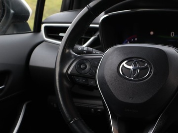 Toyota Corolla XII 2021 Toyota Corolla 2.0 Hybrid, Salon Polska, zdjęcie 21