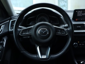 Mazda 3 III Hatchback Facelifting 2.0 SKYACTIV-G 120KM 2017 Mazda 3 2.0 Skyactiv-G, Salon Polska, zdjęcie 3