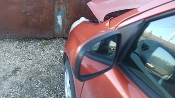 NISSAN NOTE I E11 06R- ZRCÁTKO LEVÉ LEVÝ STRANA 7PIN - C30