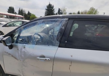 Renault Captur I Crossover 0.9 Energy TCe 90KM 2017 Renault Captur 112017r, 0.9 Benzyna. Uszkodzony. Poobijany. Jezdzi. 90KM, zdjęcie 19