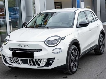 Fiat Talento I 2025 FIAT 600 Icon 1.2 Turbo Hybrid eDCT Crossover 110KM 2025, zdjęcie 1