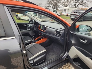 Kia Stonic I Crossover 1.4 DOHC 100KM 2018 KIA STONIC NISKI PRZEBIEG - BOGATA WERSJA !!!, zdjęcie 18