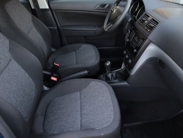 Skoda Yeti Outdoor 2.0 TDI (Euro 6) 110KM 2016 Skoda Yeti 2.0 TDI, Salon Polska, 4X4, Klima, zdjęcie 8