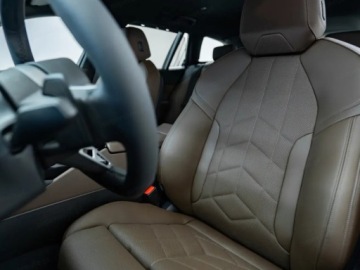 BMW Seria 5 G90-91 Touring 2.0 520d 197KM 2025 BMW Seria 5 Touring 520d xDrive Sport Combi 2.0 (197KM) 2025, zdjęcie 5