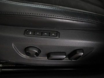 Skoda Superb III Kombi 2.0 TDI 190KM 2016 Škoda Superb Skoda Superb Style automat 4x4, zdjęcie 35