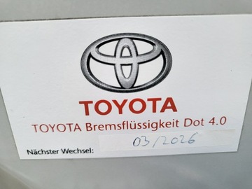 Toyota Yaris III Hatchback 5d Facelifting Hybrid 100KM 2016 Toyota Yaris 1.5 Hybrid 100% Org Przebieg 132 Tyś, zdjęcie 35