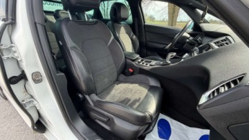 DS 5 Hatchback (Citroen) 1.6 THP 156KM 2013 Citroen DS5 Raty 1.6 benz Automat Klimatronic Zarej w PL Biala Perla Gwara, zdjęcie 32