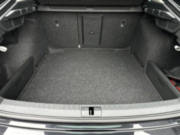 Skoda Octavia IV Liftback 1.5 TSI EVO 150KM 2023 Skoda Octavia 1.5TSI 150KM Style DSG l LED Matrix,, zdjęcie 9