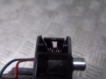 РУЧКА ЗАДНЕЙ ДВЕРИ OPEL MERIVA A