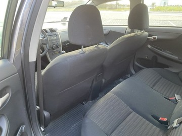 Toyota Corolla X Sedan 1.6 i 16V VVT-i 124KM 2007 Toyota Corolla Zarejestrowany Benzyna Mały, zdjęcie 9